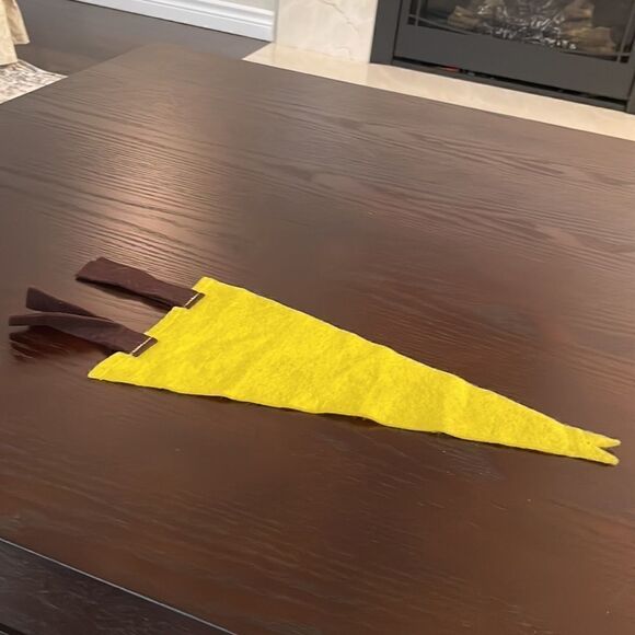 Brownies CAN Girl Guides of Canada Vintage Brownies Flag Great Condition 17.5” - Picture 6 of 6